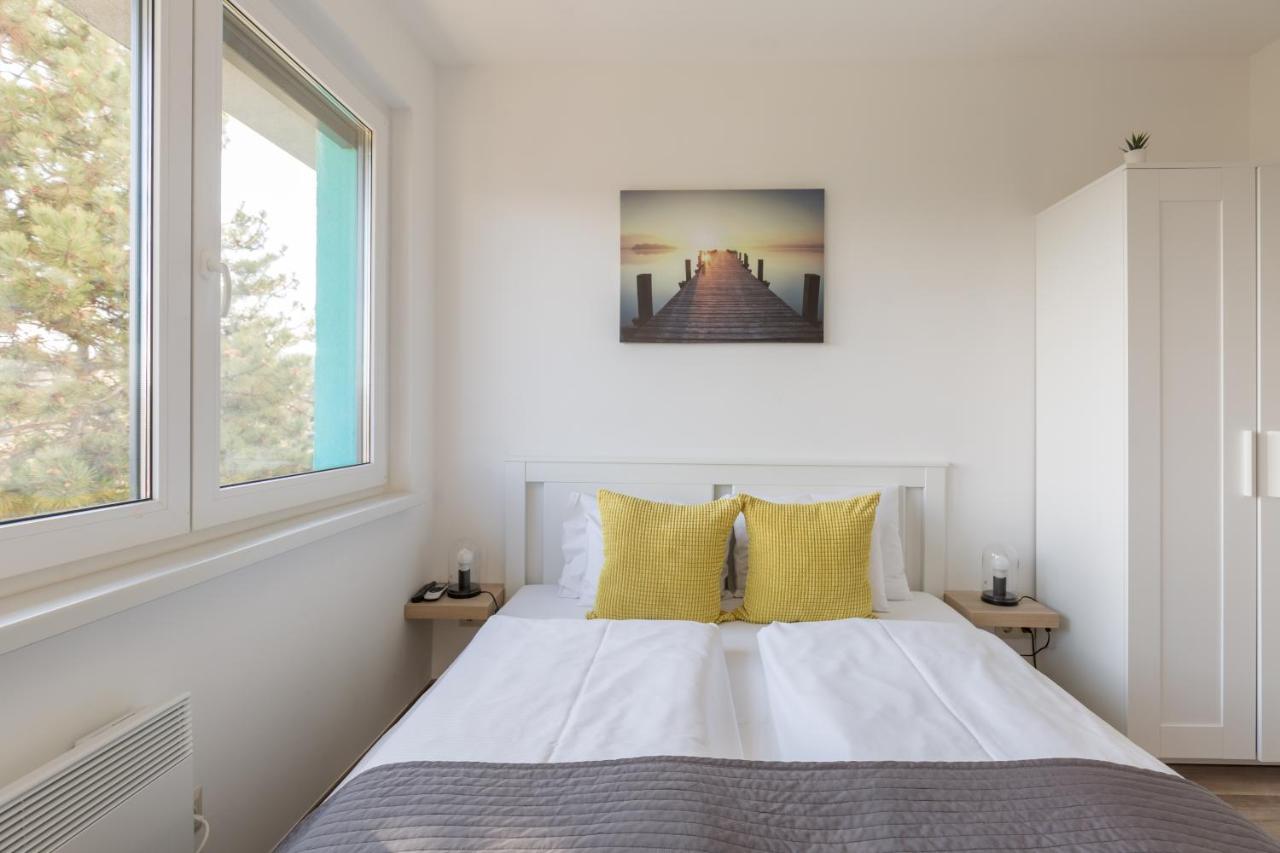 Pauzo Balaton Aparthotel Balatonföldvár Buitenkant foto